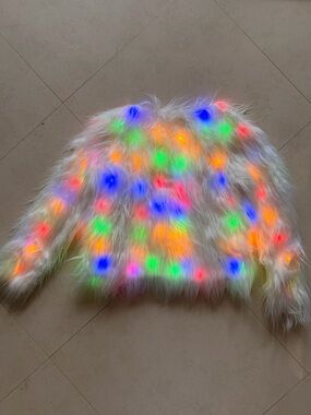 ✨ Glow In The Dark White Furry Jacket LED Rainbow Lights Size Medium